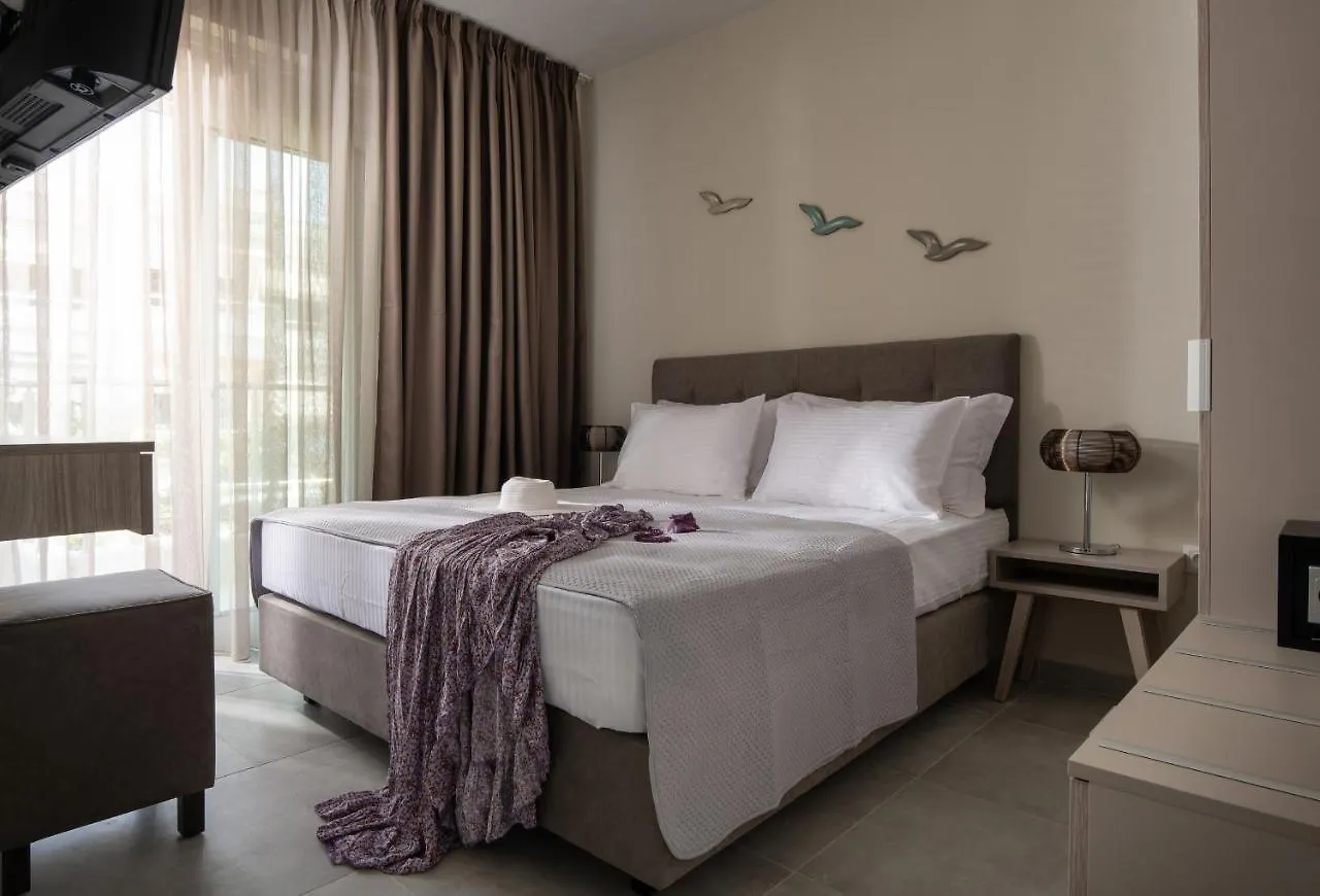 Crist Luxury Apartments Nea Poteidaia