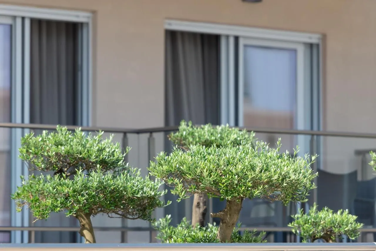 Crist Luxury Apartments Nea Poteidaia 0*,