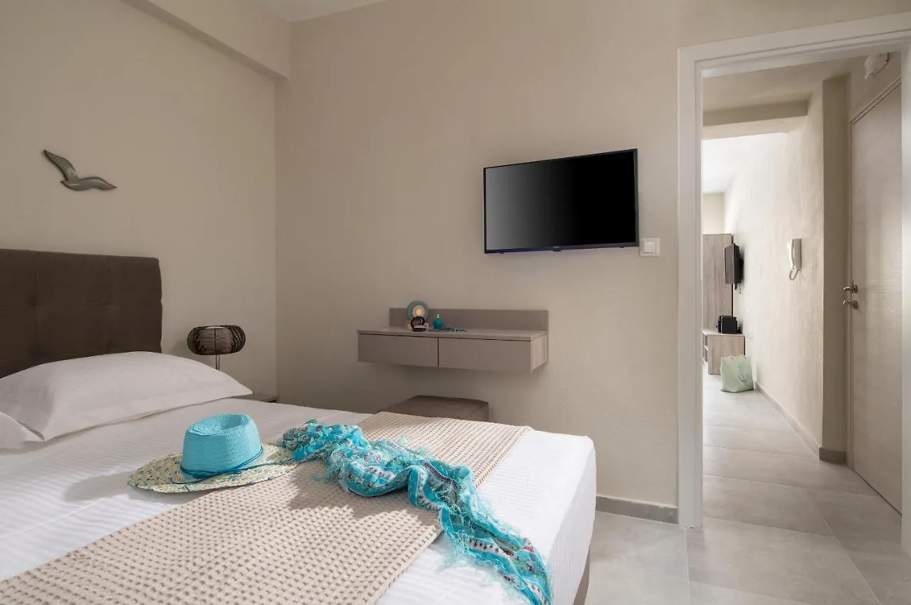 Crist Luxury Apartments Nea Poteidaia